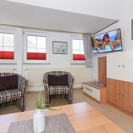 Ferienwohnungen Im Gezeitenhaus Bensersiel Exteriör bild
